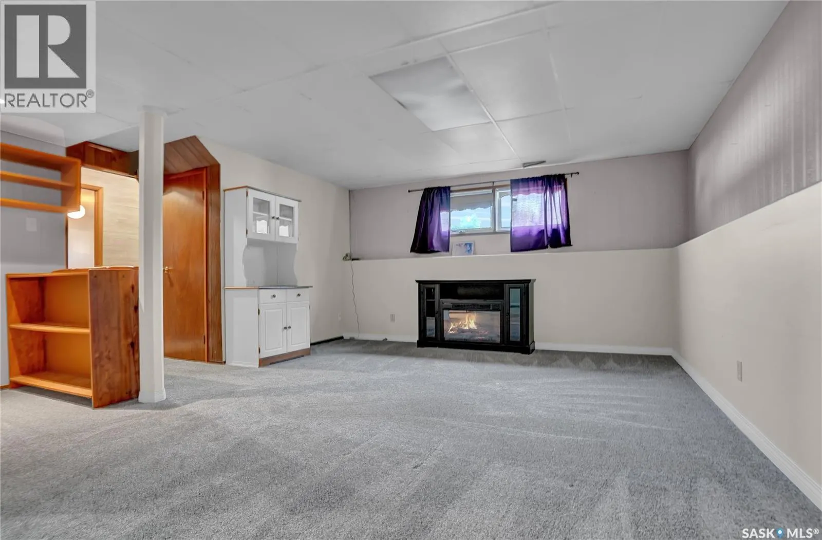 1507 Caribou STREET W