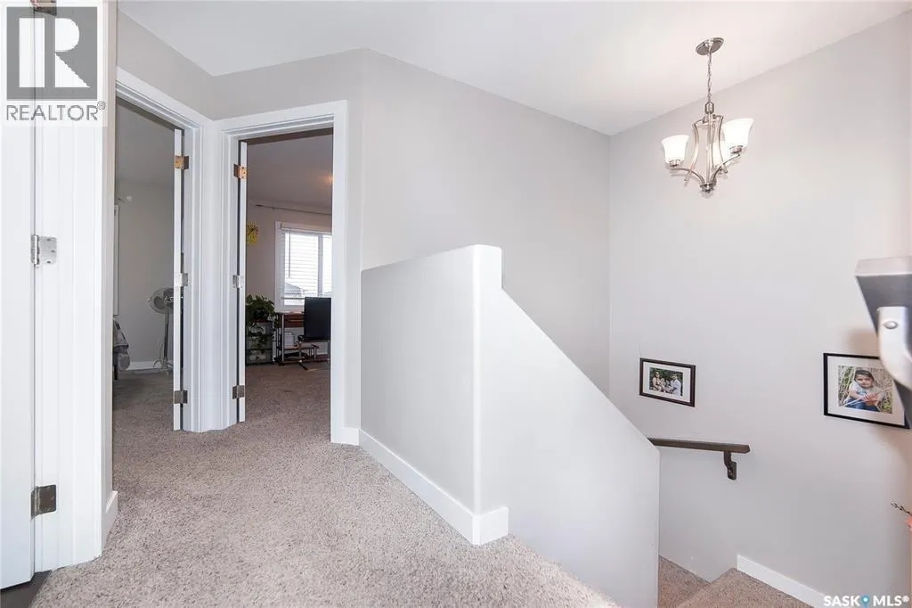 155 Marlatte CRESCENT