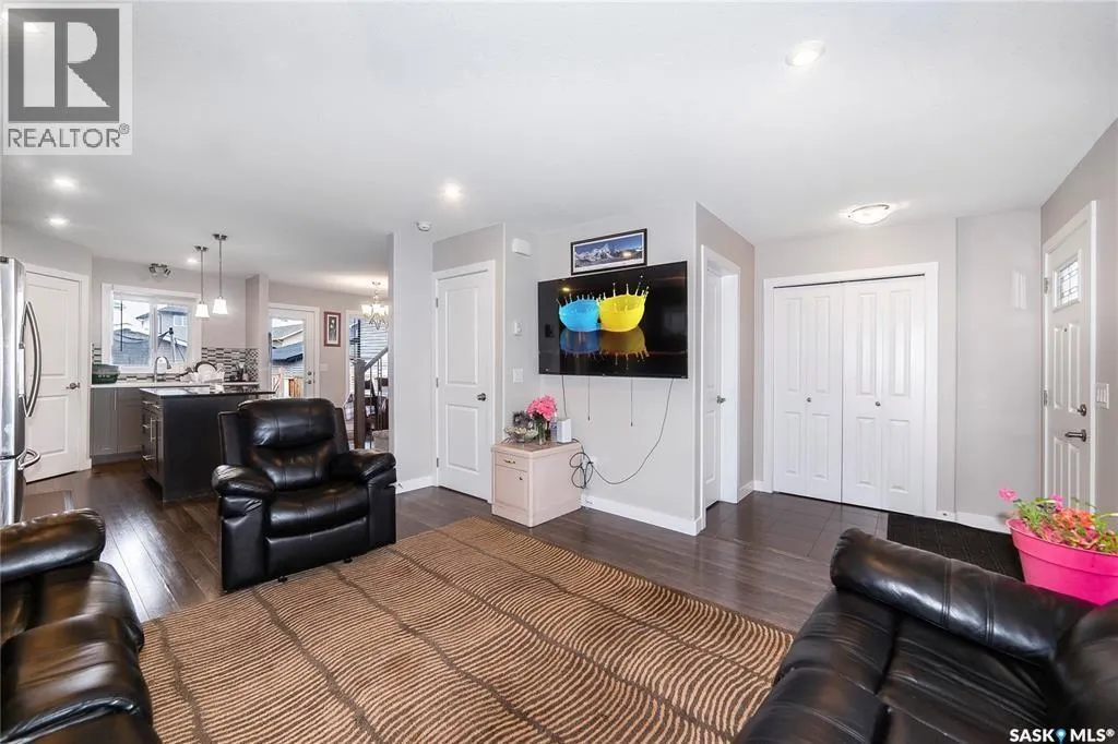 155 Marlatte CRESCENT
