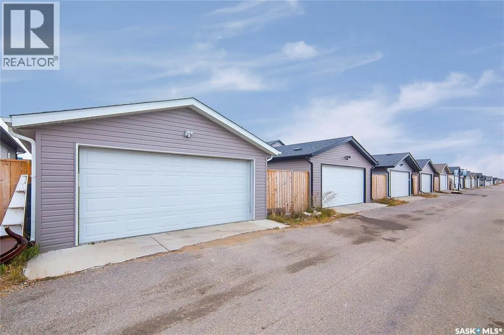 155 Marlatte CRESCENT