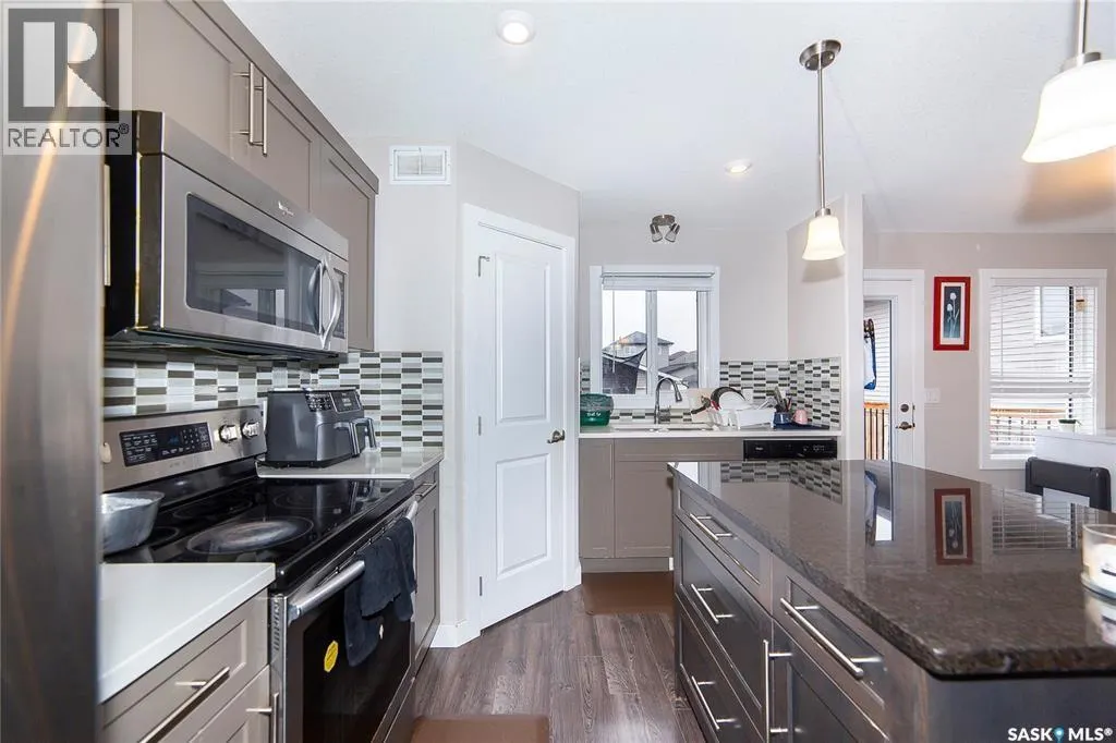 155 Marlatte CRESCENT