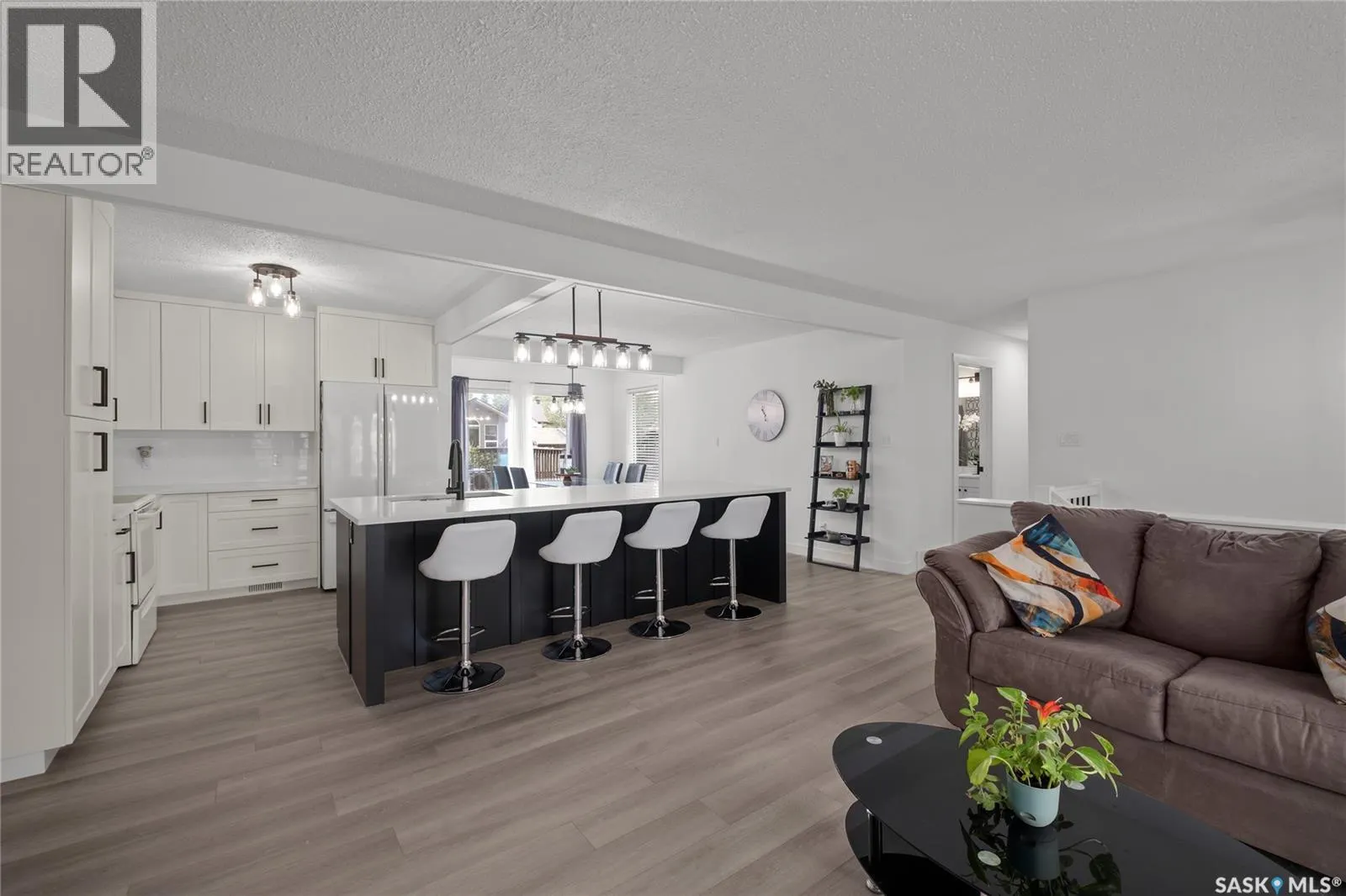 3391 Bliss CRESCENT