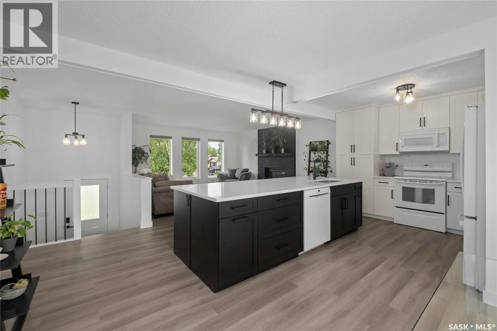 3391 Bliss CRESCENT