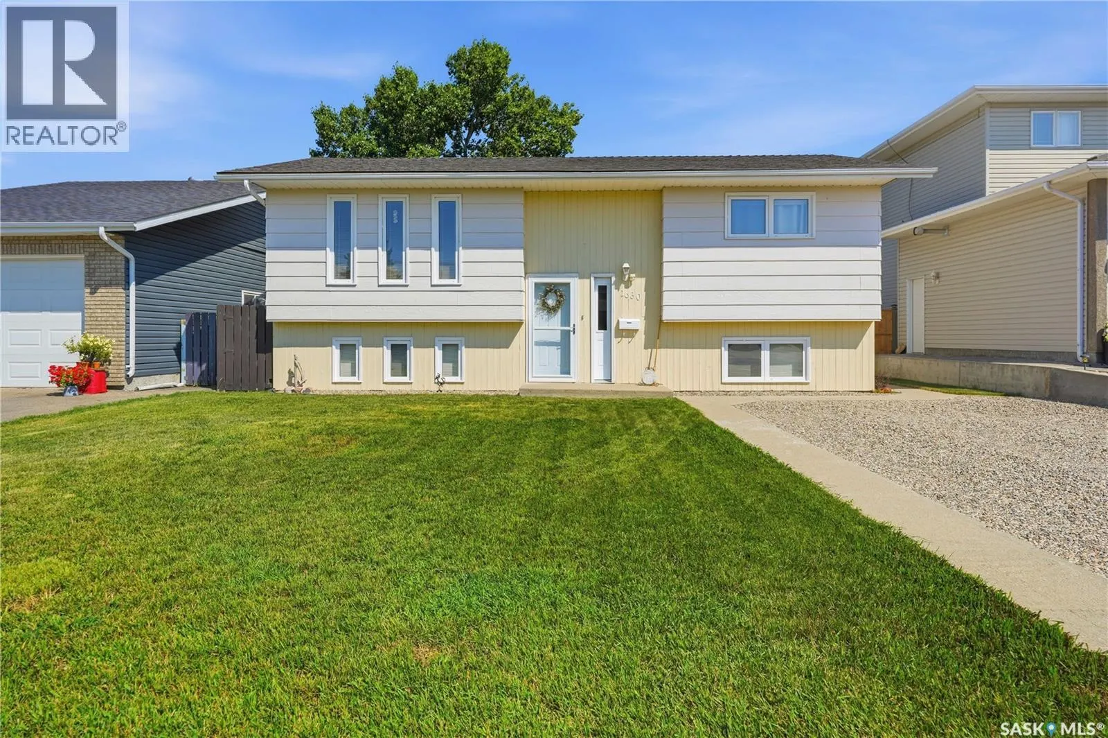 1630 Spadina DRIVE