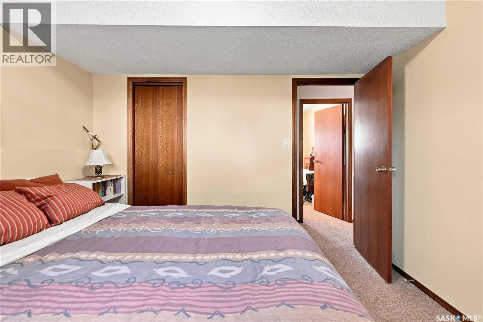 1630 Spadina DRIVE