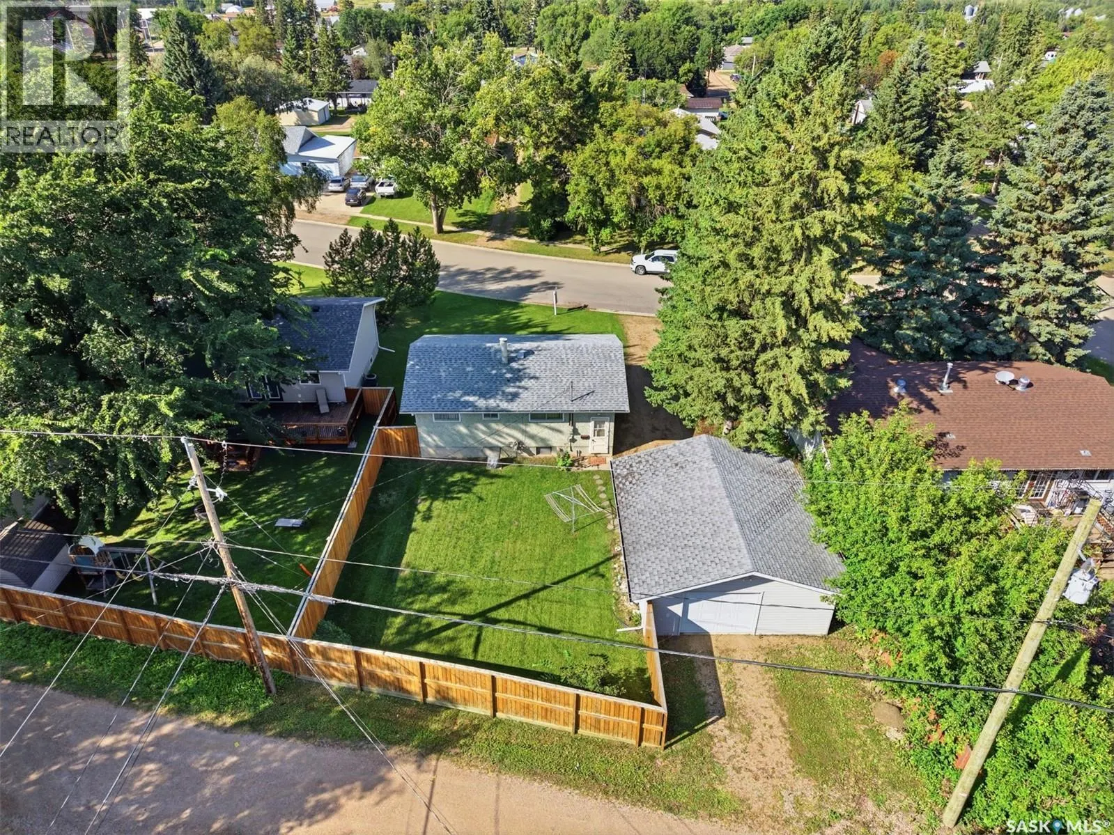 370 Taylor AVENUE