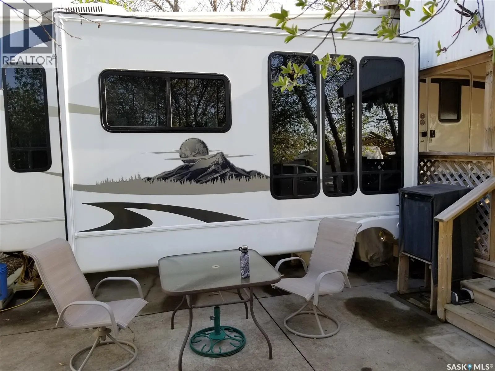 Poplar Beach RV Resort