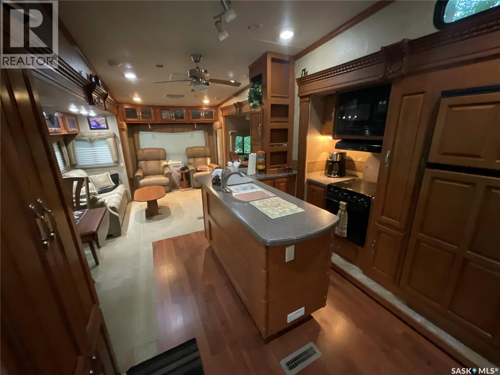 Poplar Beach RV Resort