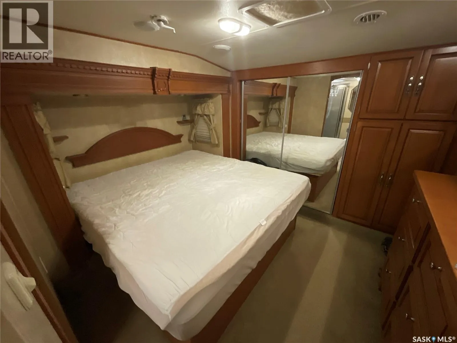 Poplar Beach RV Resort