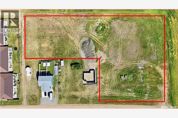 15 Lot Parcel (Elder + Lewis Streets)