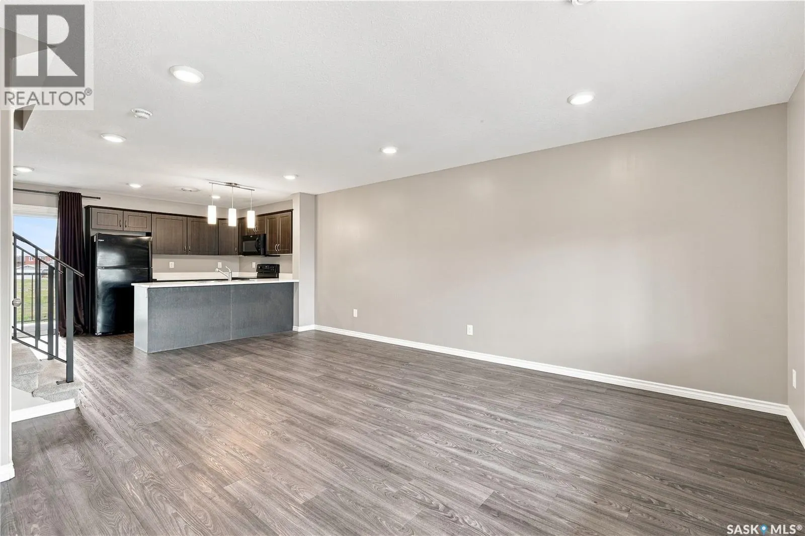 617 110 Akhtar BEND