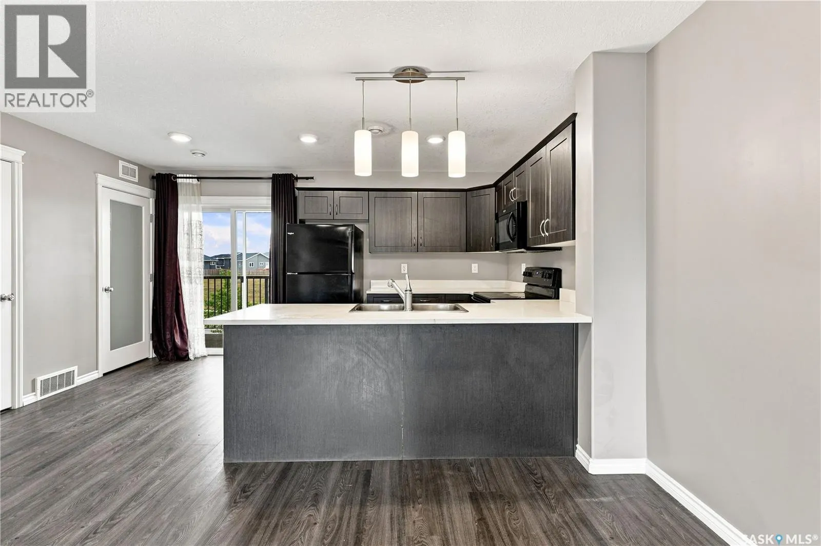 617 110 Akhtar BEND