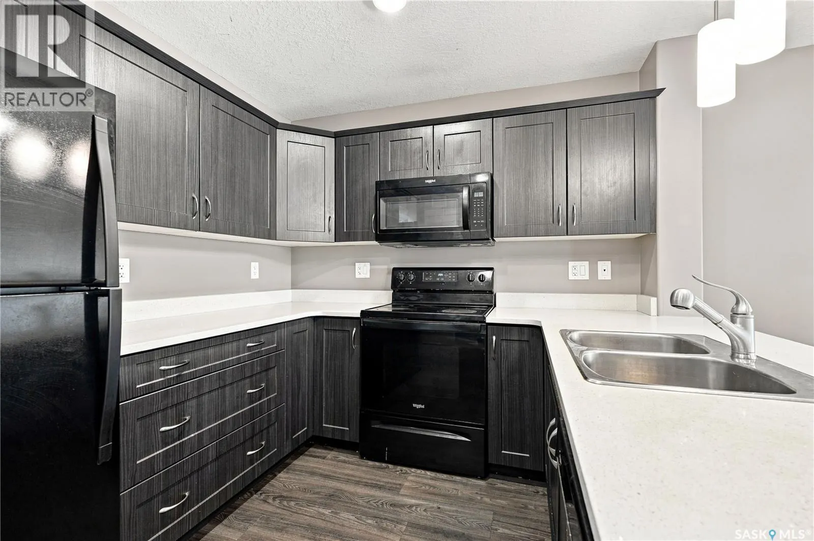617 110 Akhtar BEND