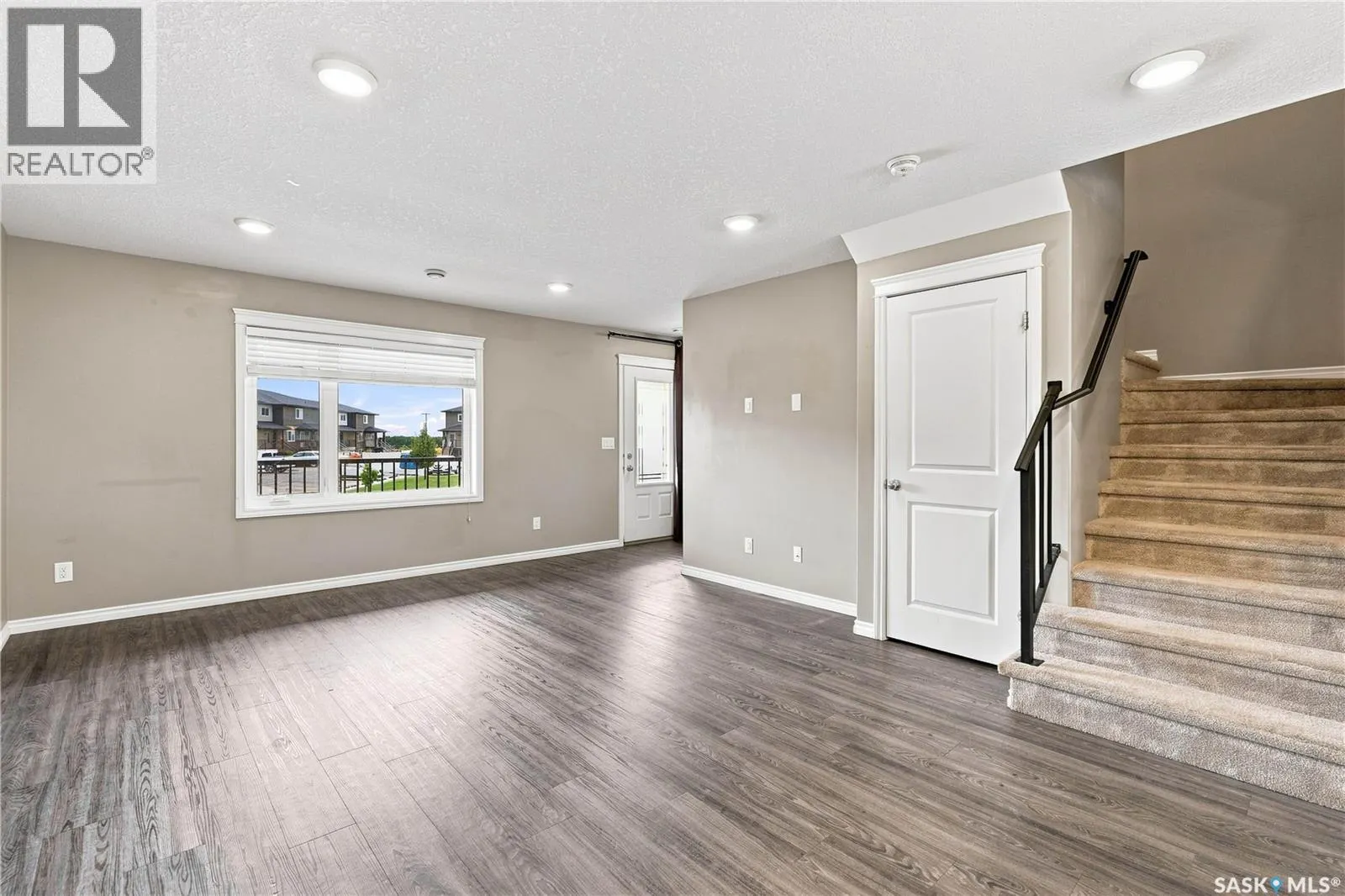617 110 Akhtar BEND