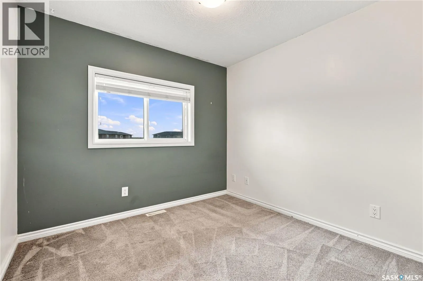 617 110 Akhtar BEND