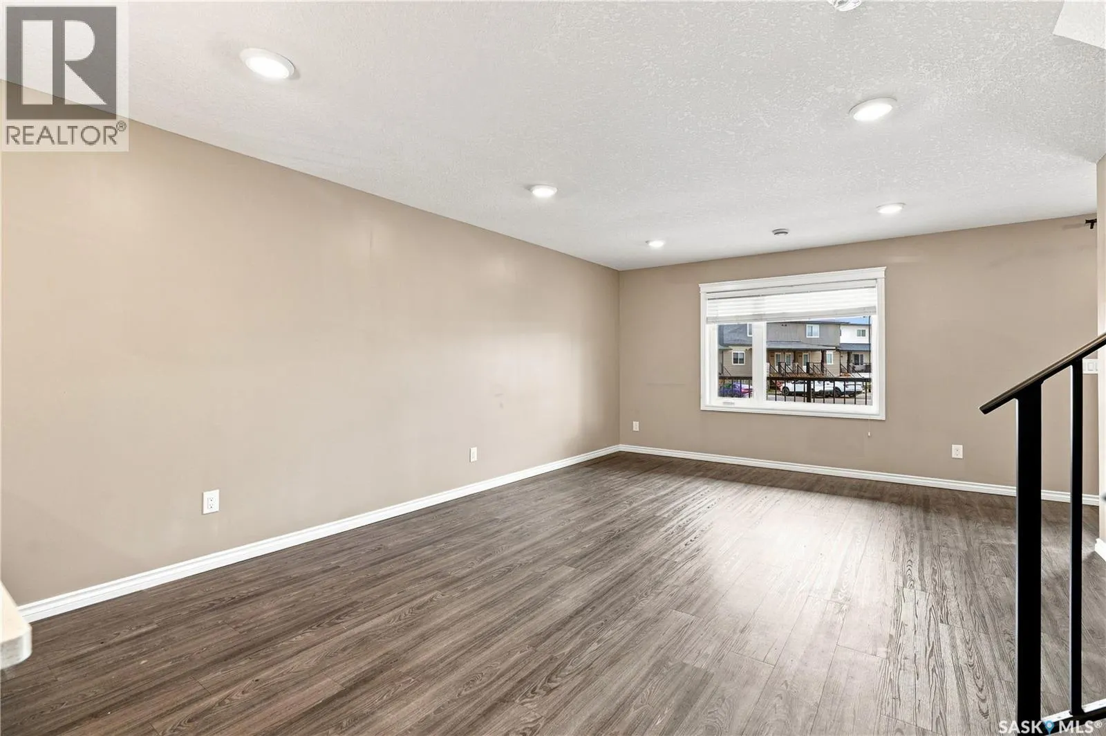 617 110 Akhtar BEND