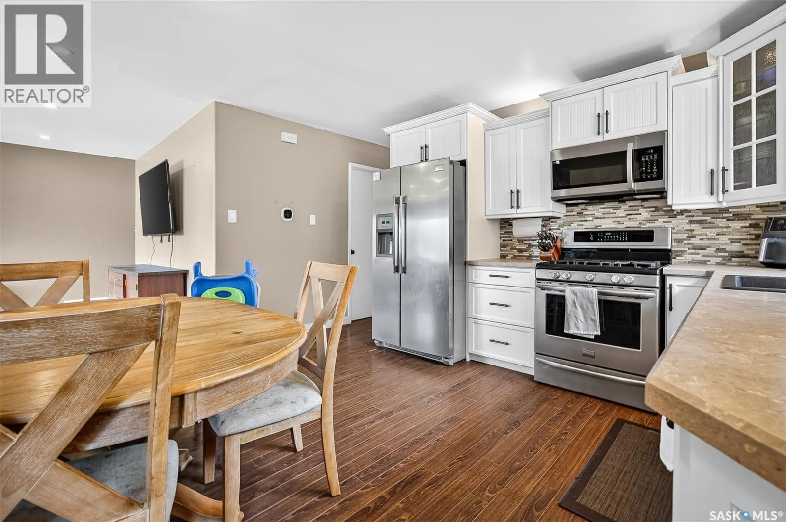 1214 Grandview STREET W