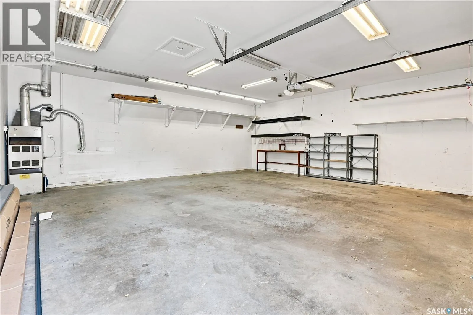 1016 Hastings STREET