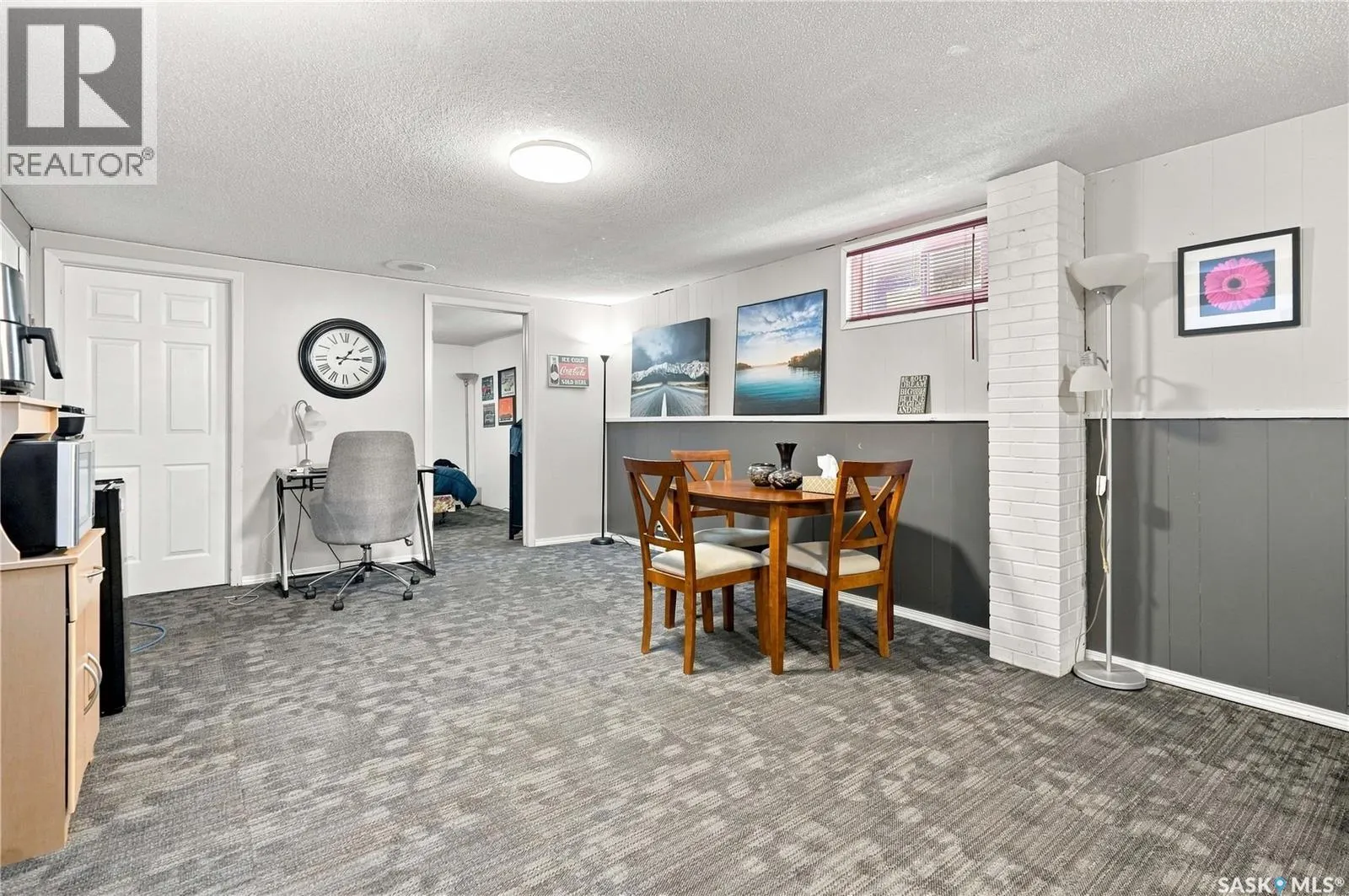 1312 King CRESCENT