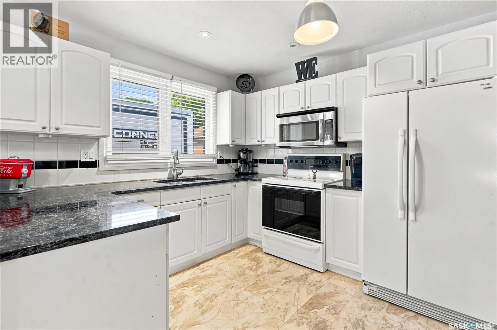 1312 King CRESCENT