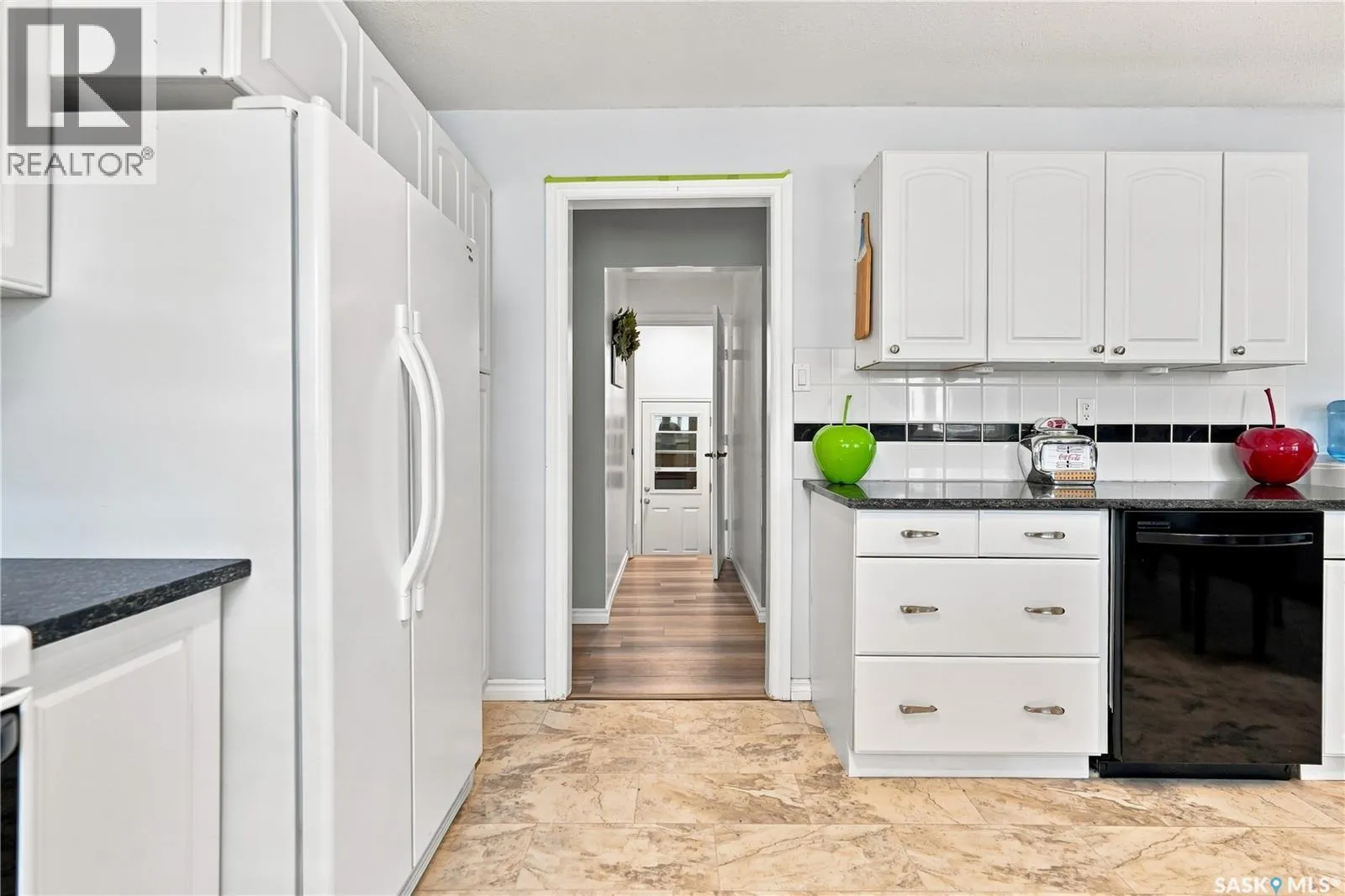1312 King CRESCENT