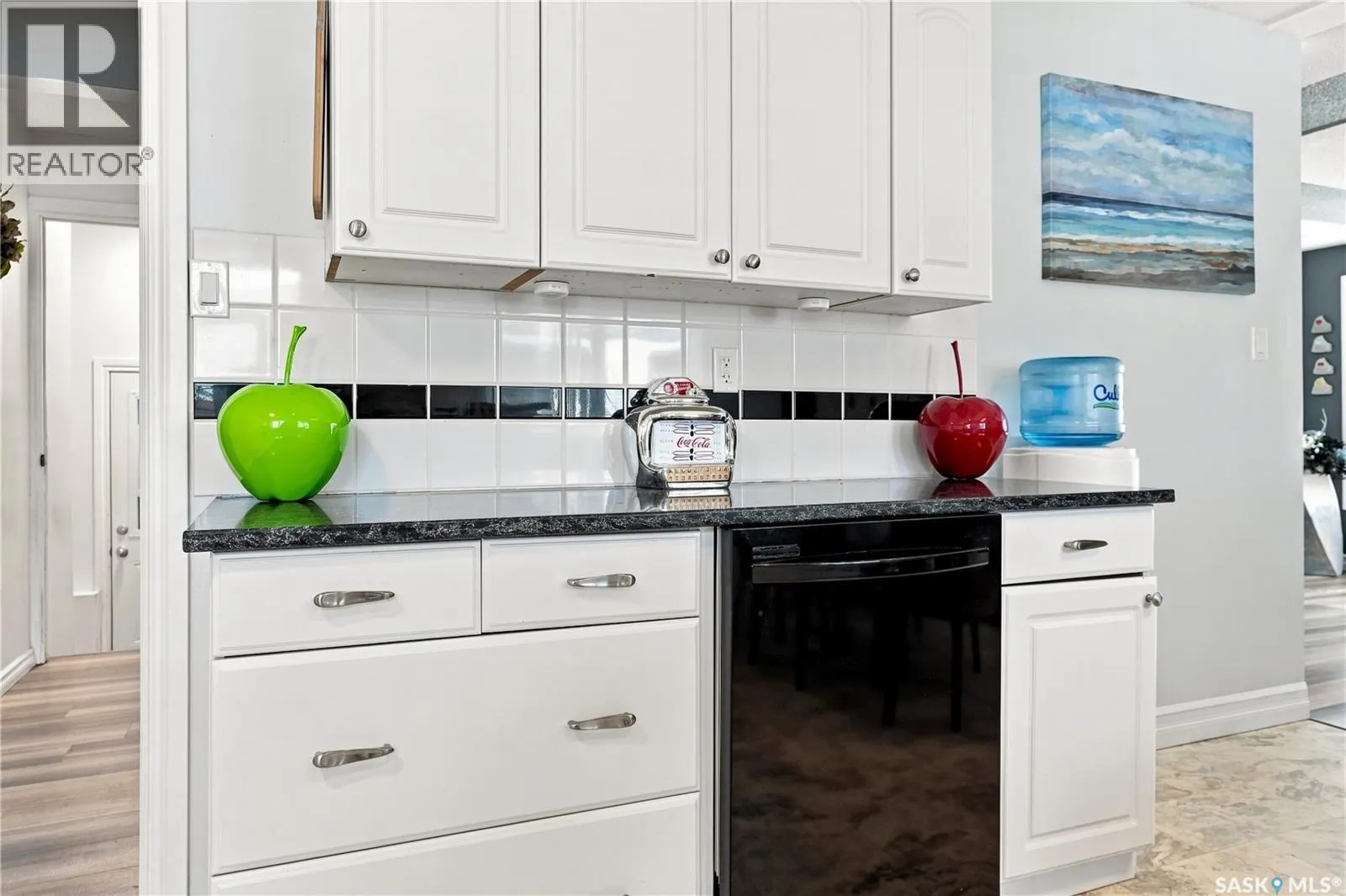 1312 King CRESCENT