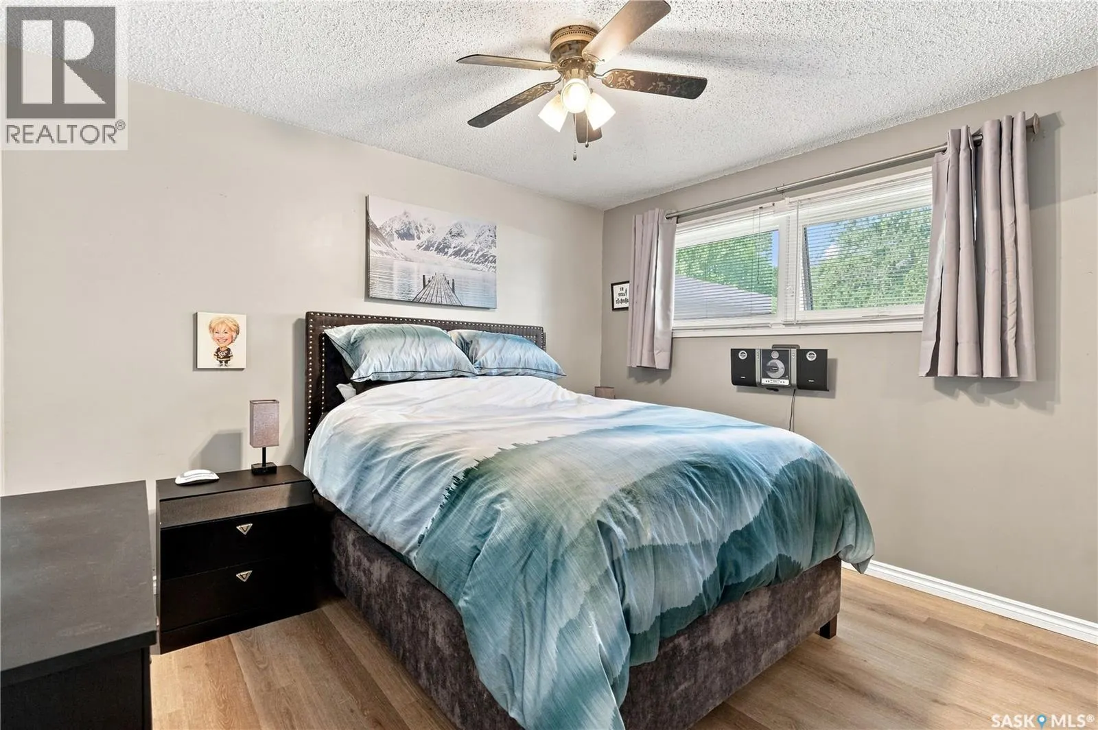 1312 King CRESCENT