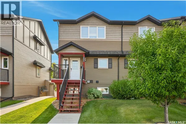 202 110 Shillington CRESCENT