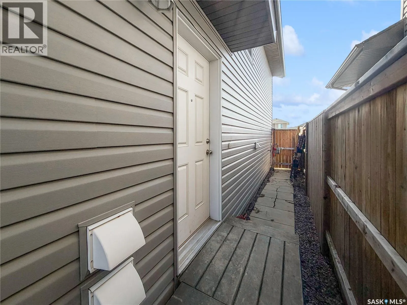 119 Maningas BEND