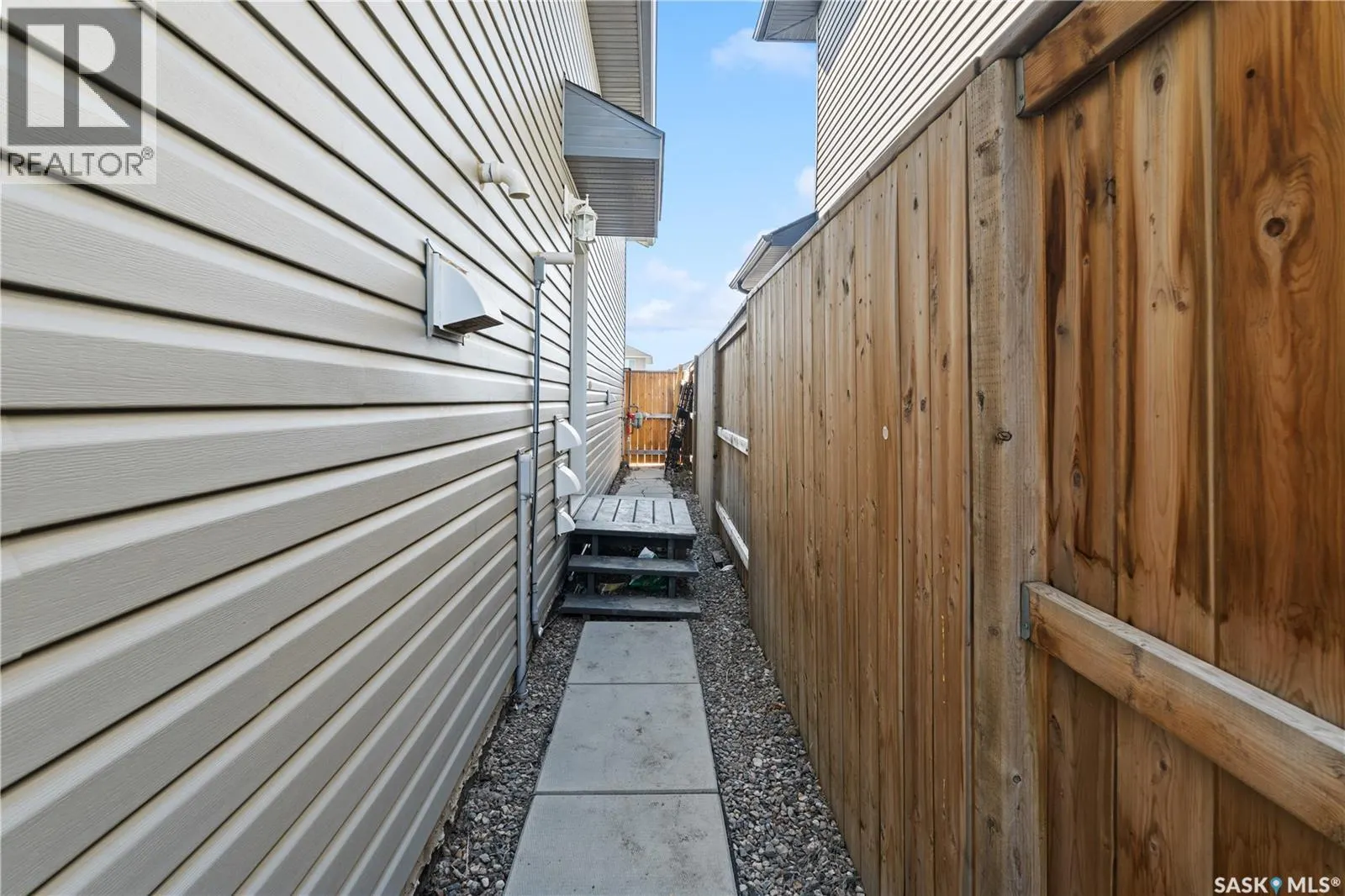 119 Maningas BEND