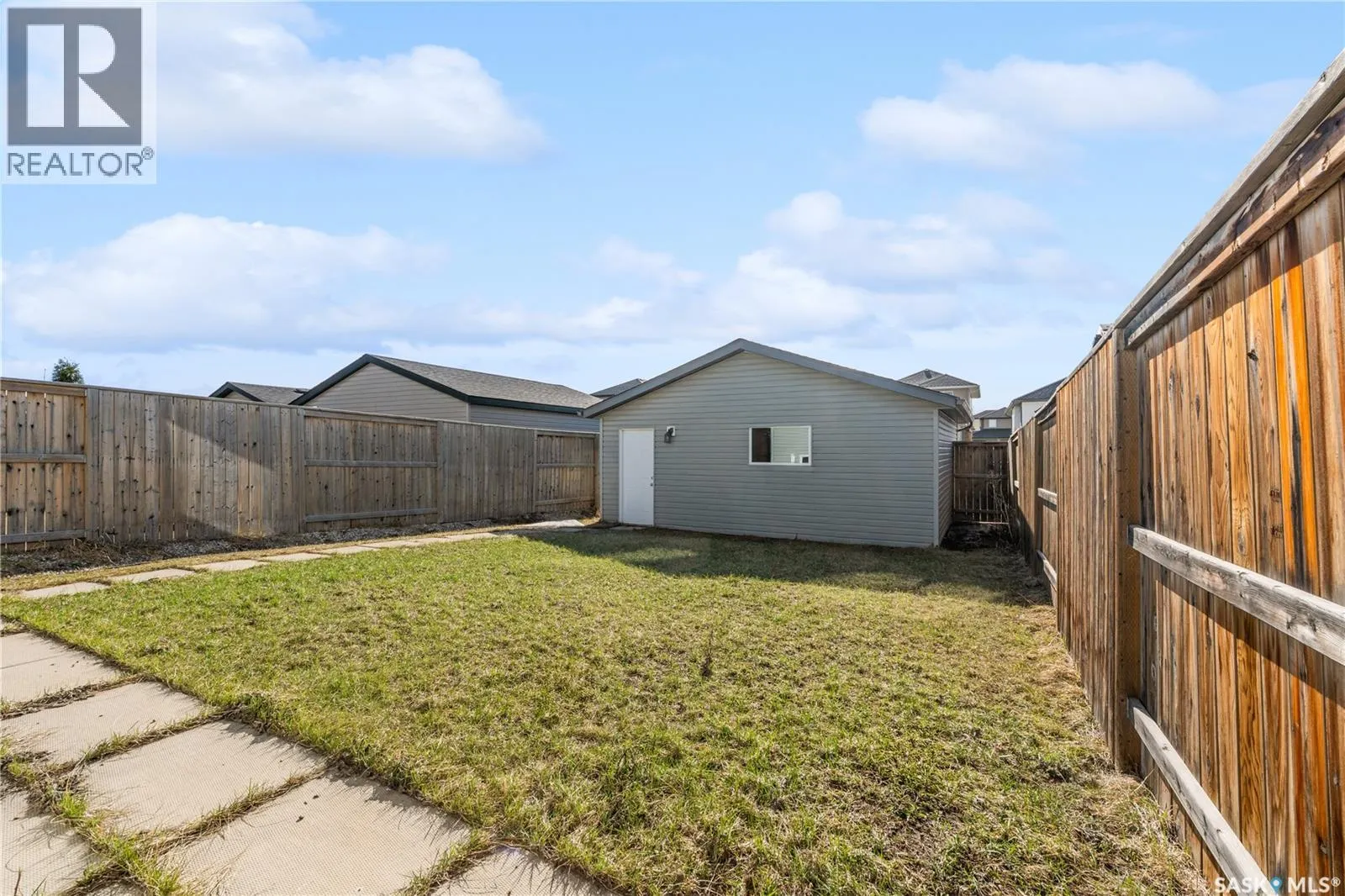 119 Maningas BEND