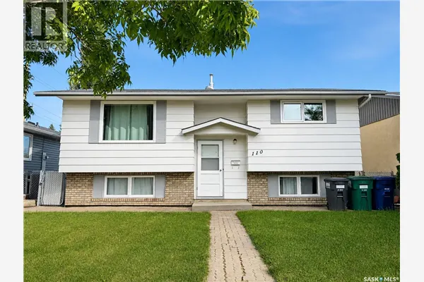 110 Arnason CRESCENT