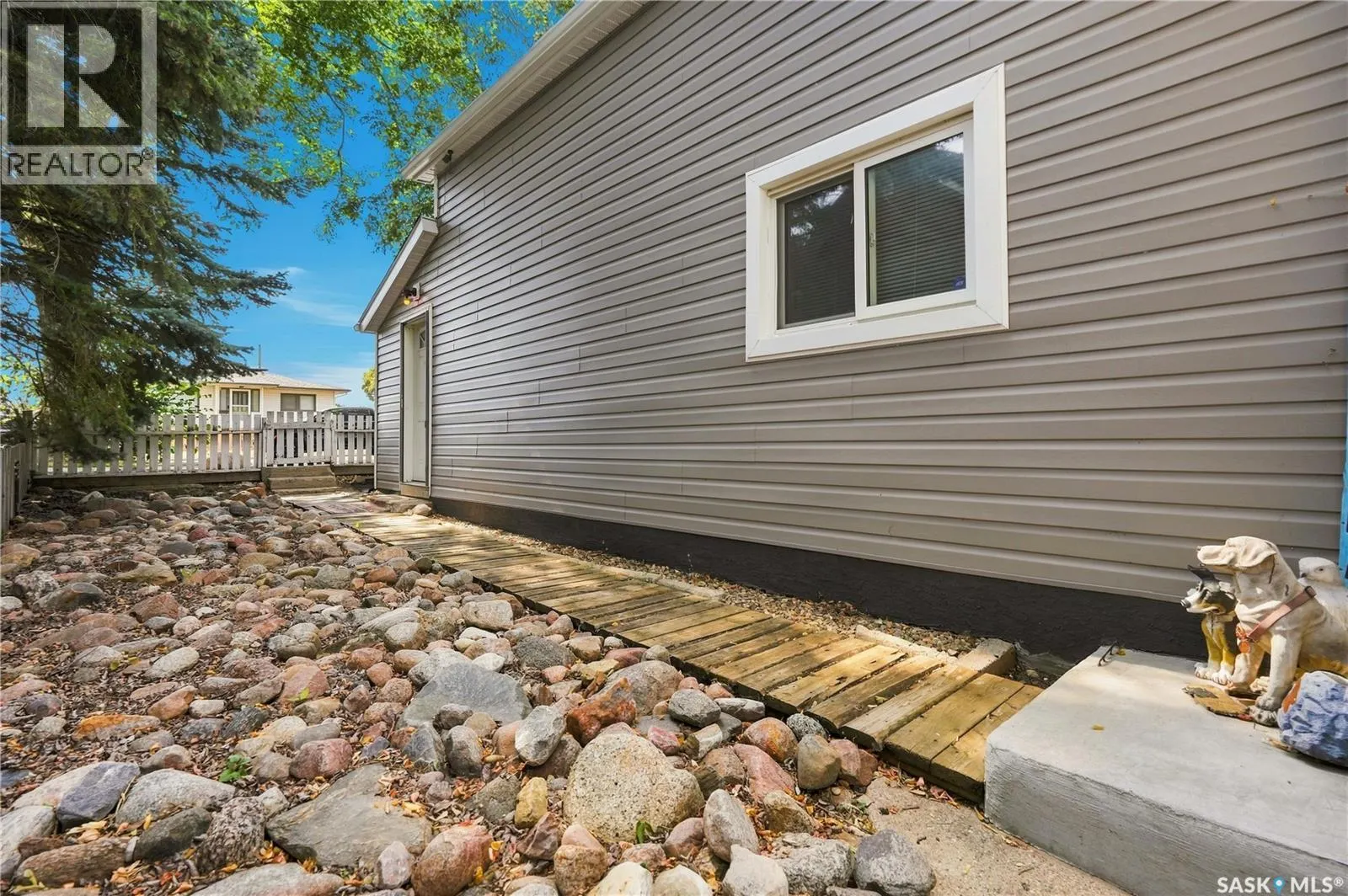 270 Duffield STREET W