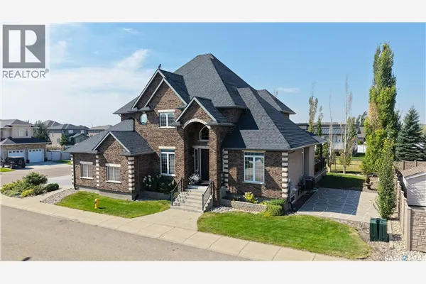 8259 Wascana Gardens POINT