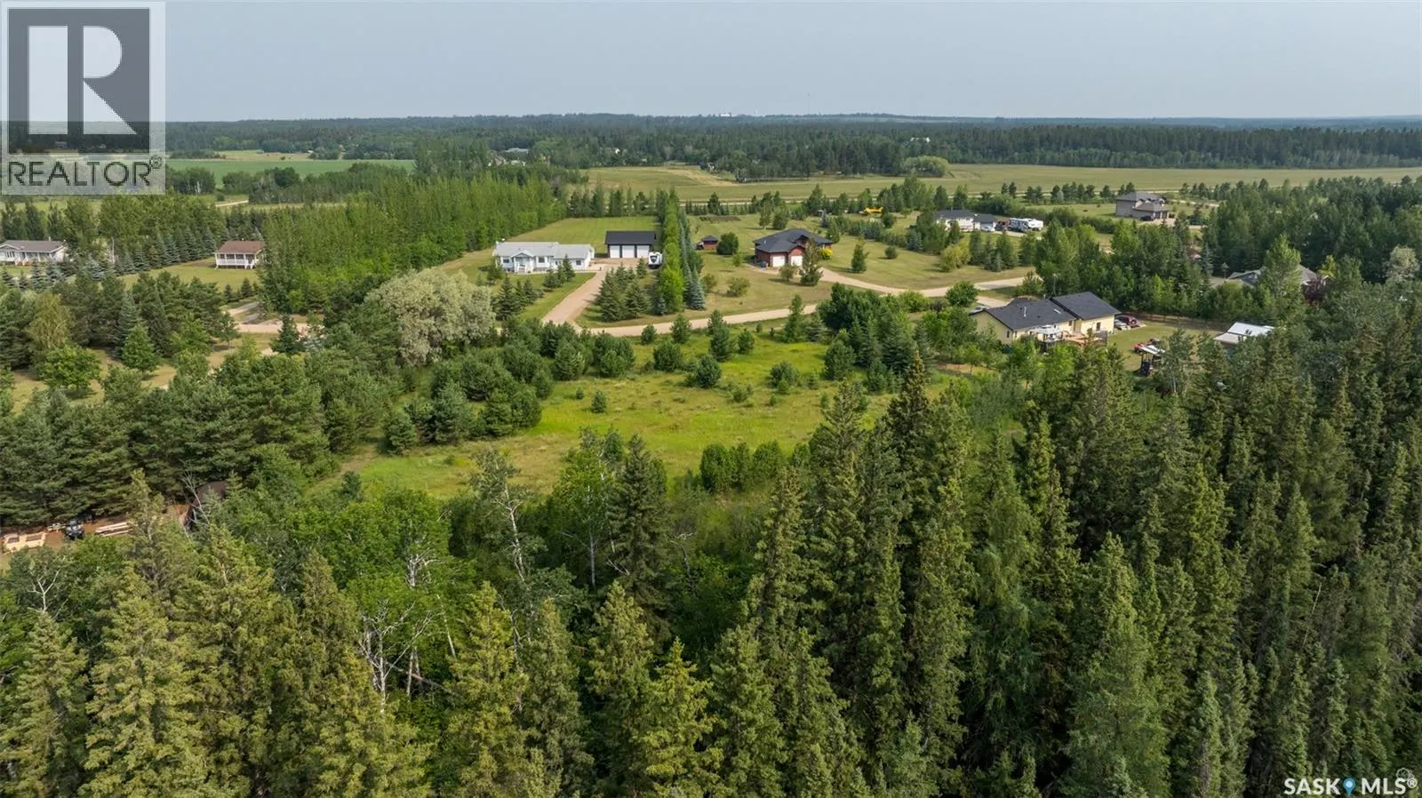 4 Lakeridge ESTATES