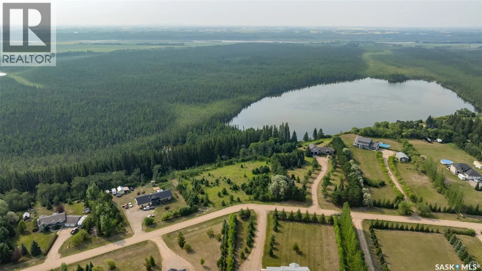 4 Lakeridge ESTATES