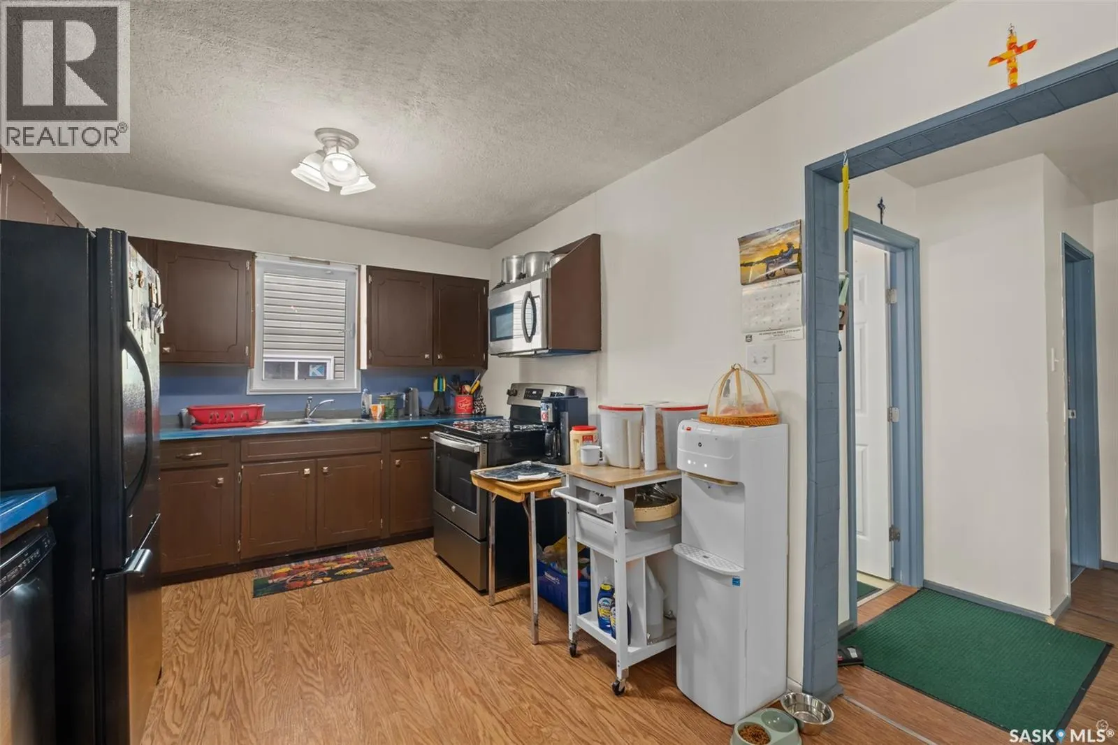 150 31st STREET E