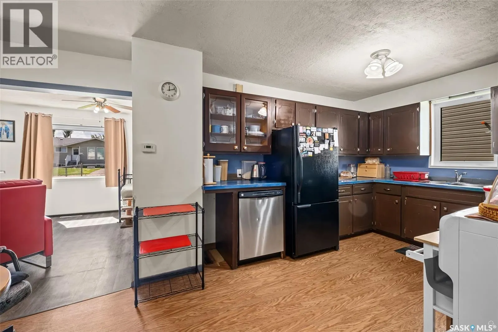 150 31st STREET E