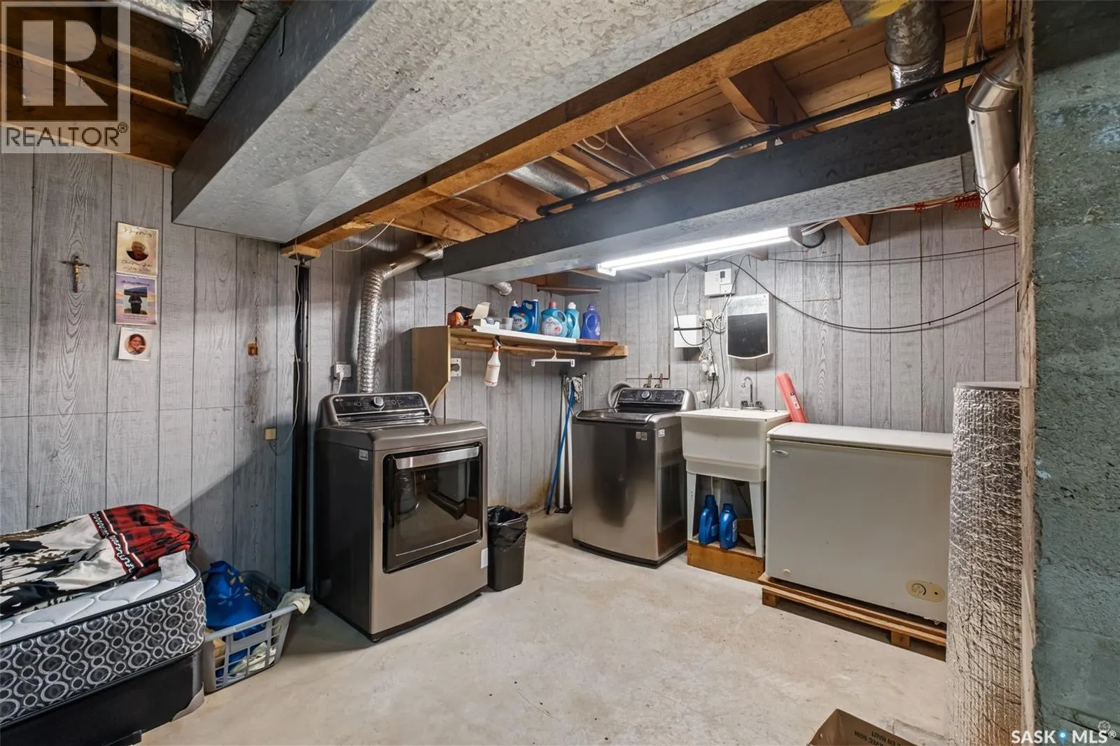 150 31st STREET E