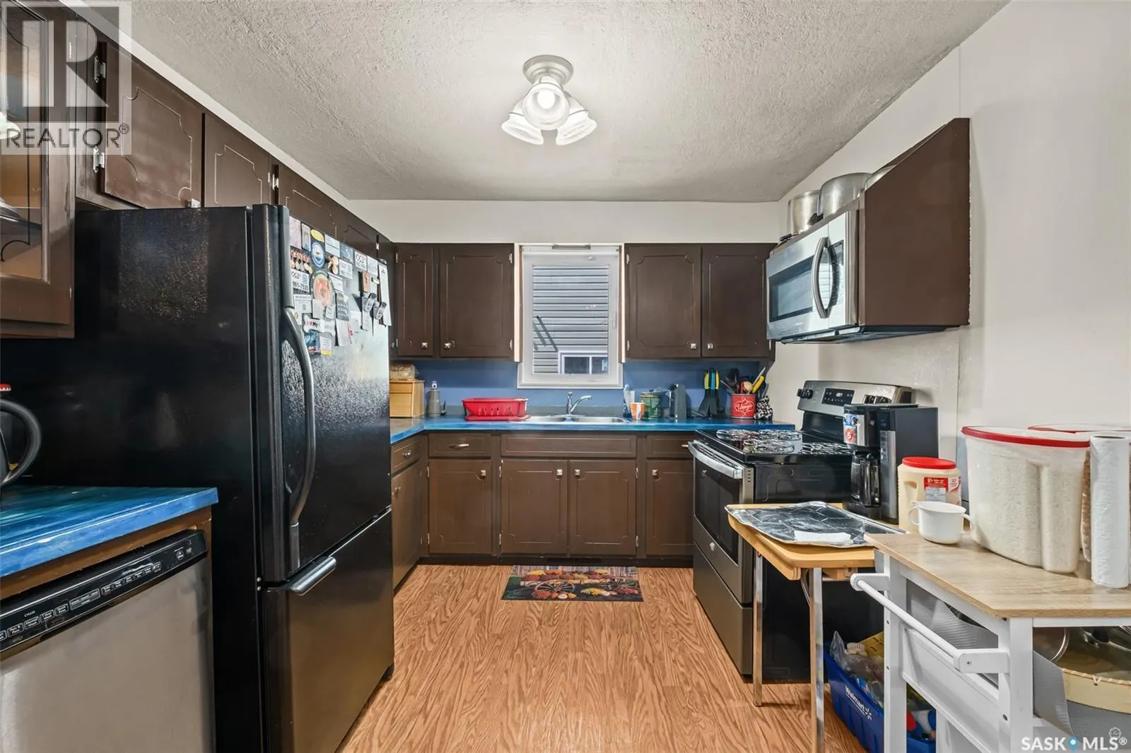 150 31st STREET E