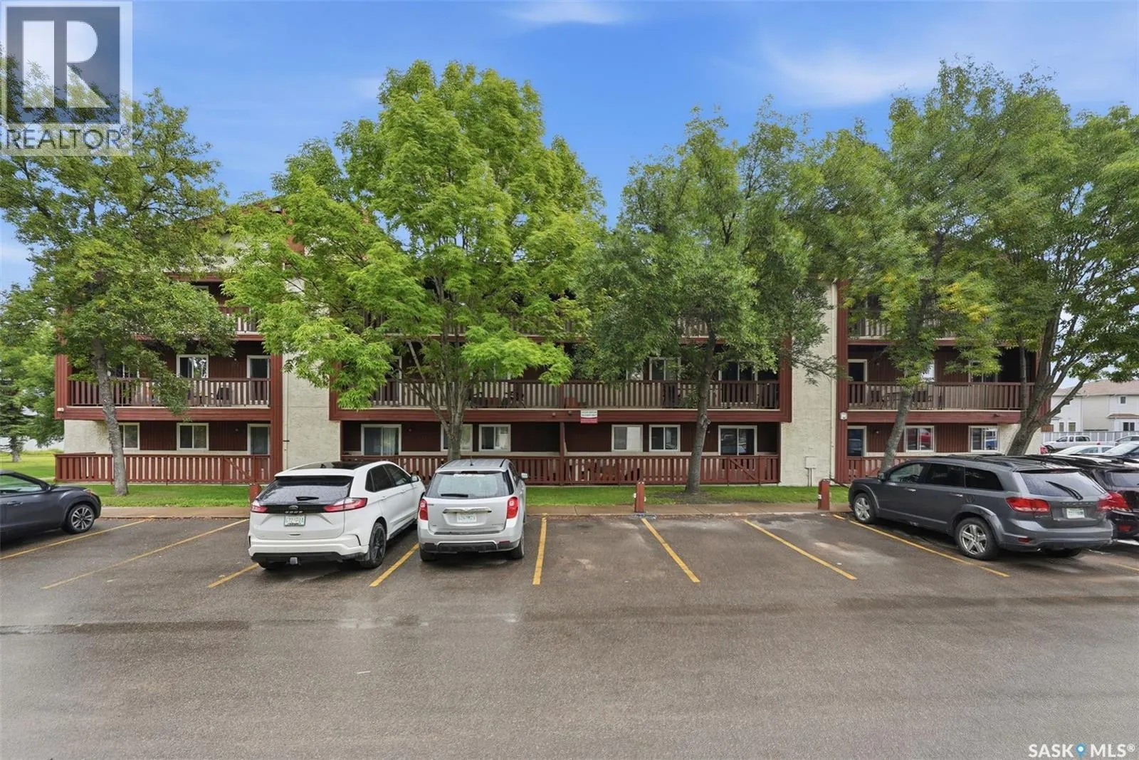 422 1580 Olive Diefenbaker DRIVE
