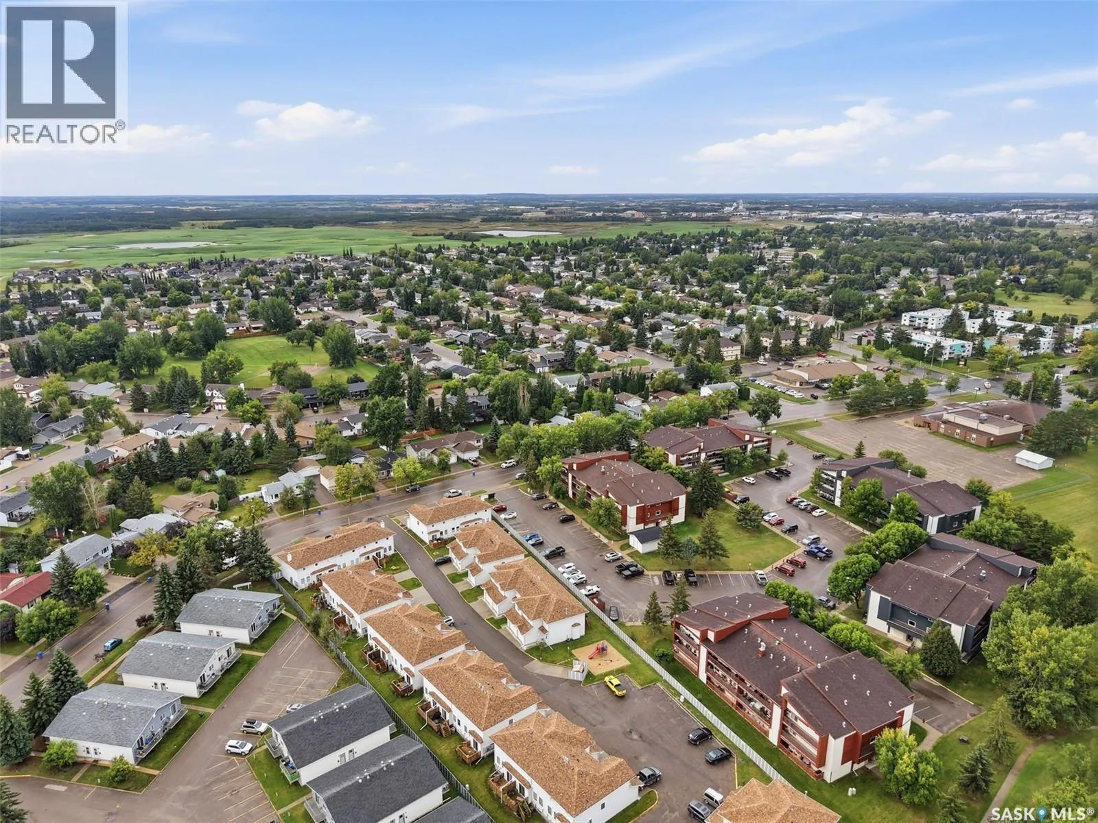 422 1580 Olive Diefenbaker DRIVE