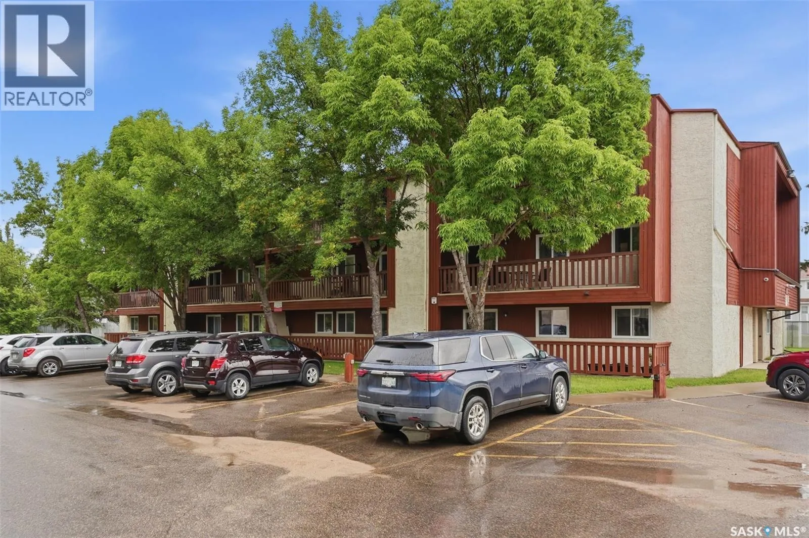 422 1580 Olive Diefenbaker DRIVE