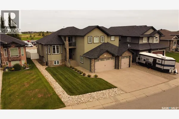 410 Nicklaus DRIVE