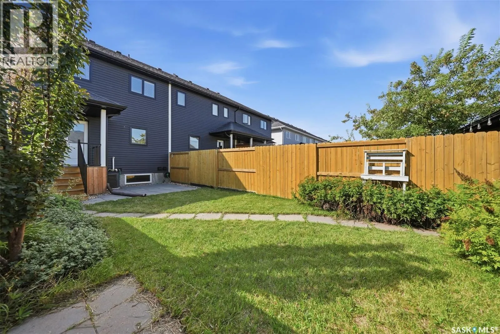 326 Maningas BEND