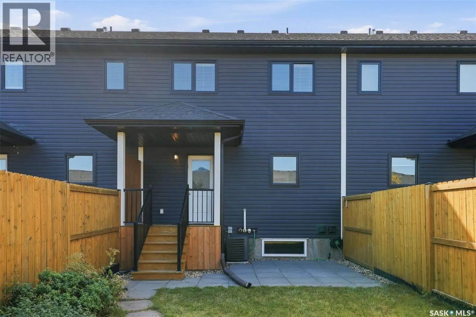 326 Maningas BEND