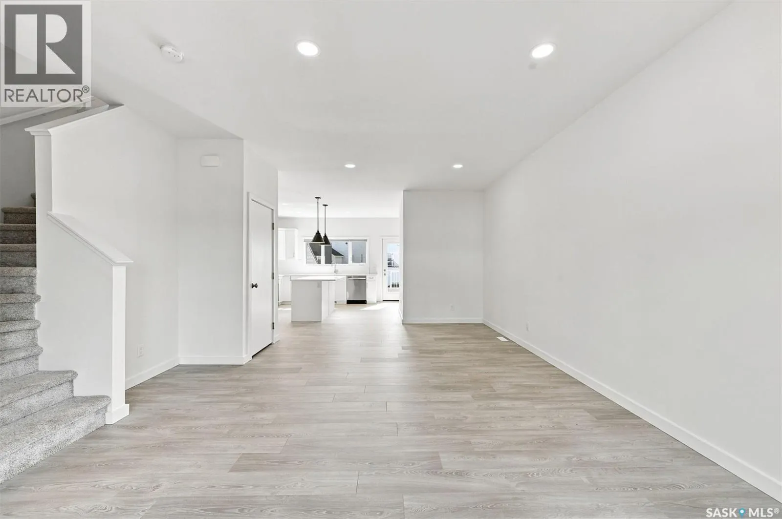 1070 Brighton GATE