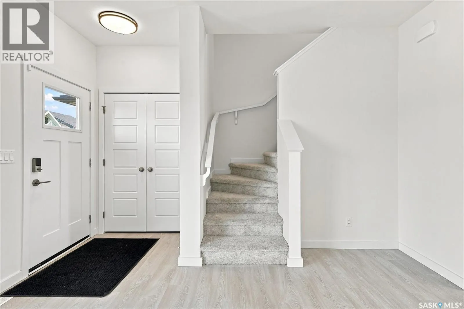 1070 Brighton GATE