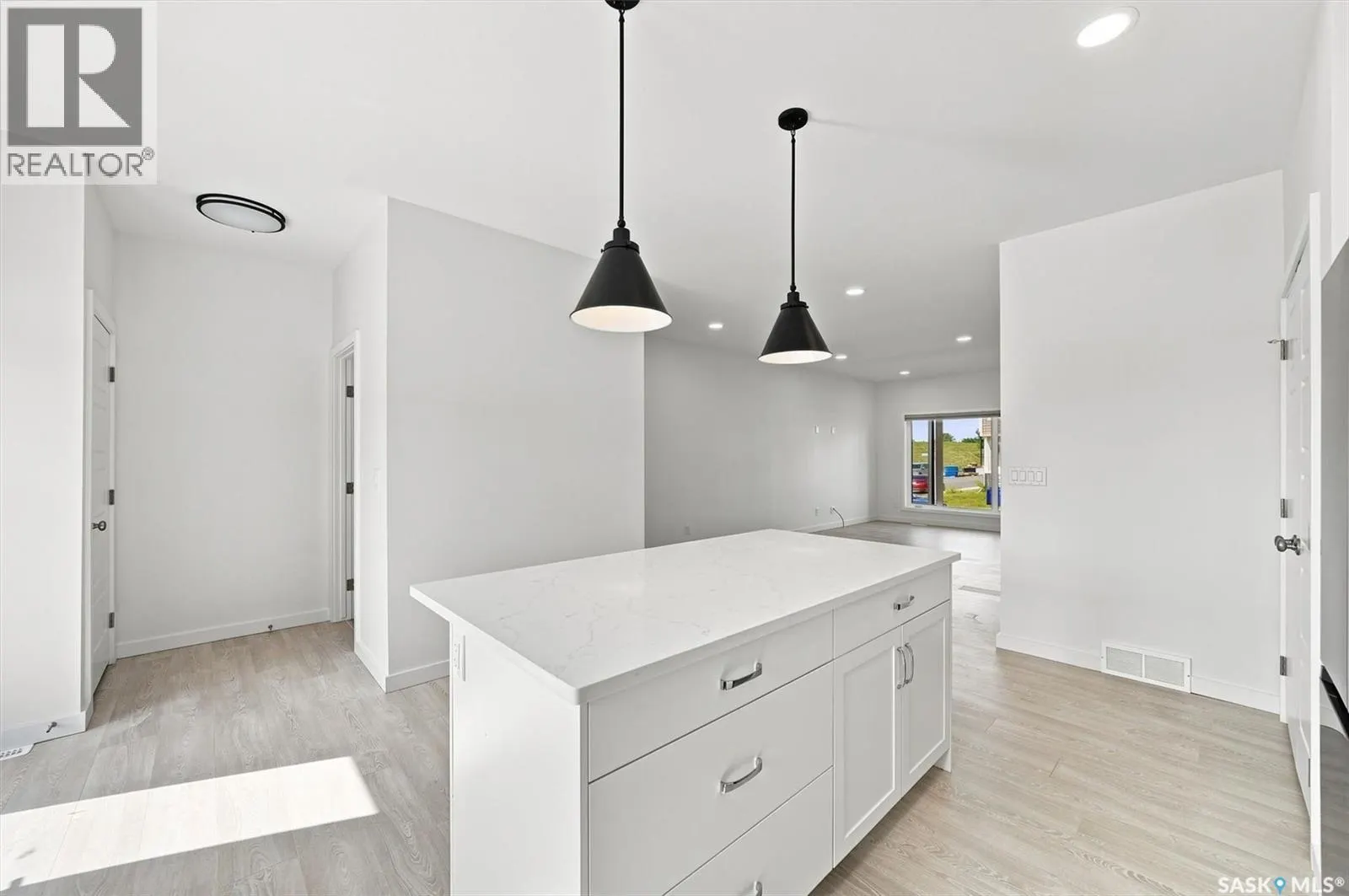 1070 Brighton GATE