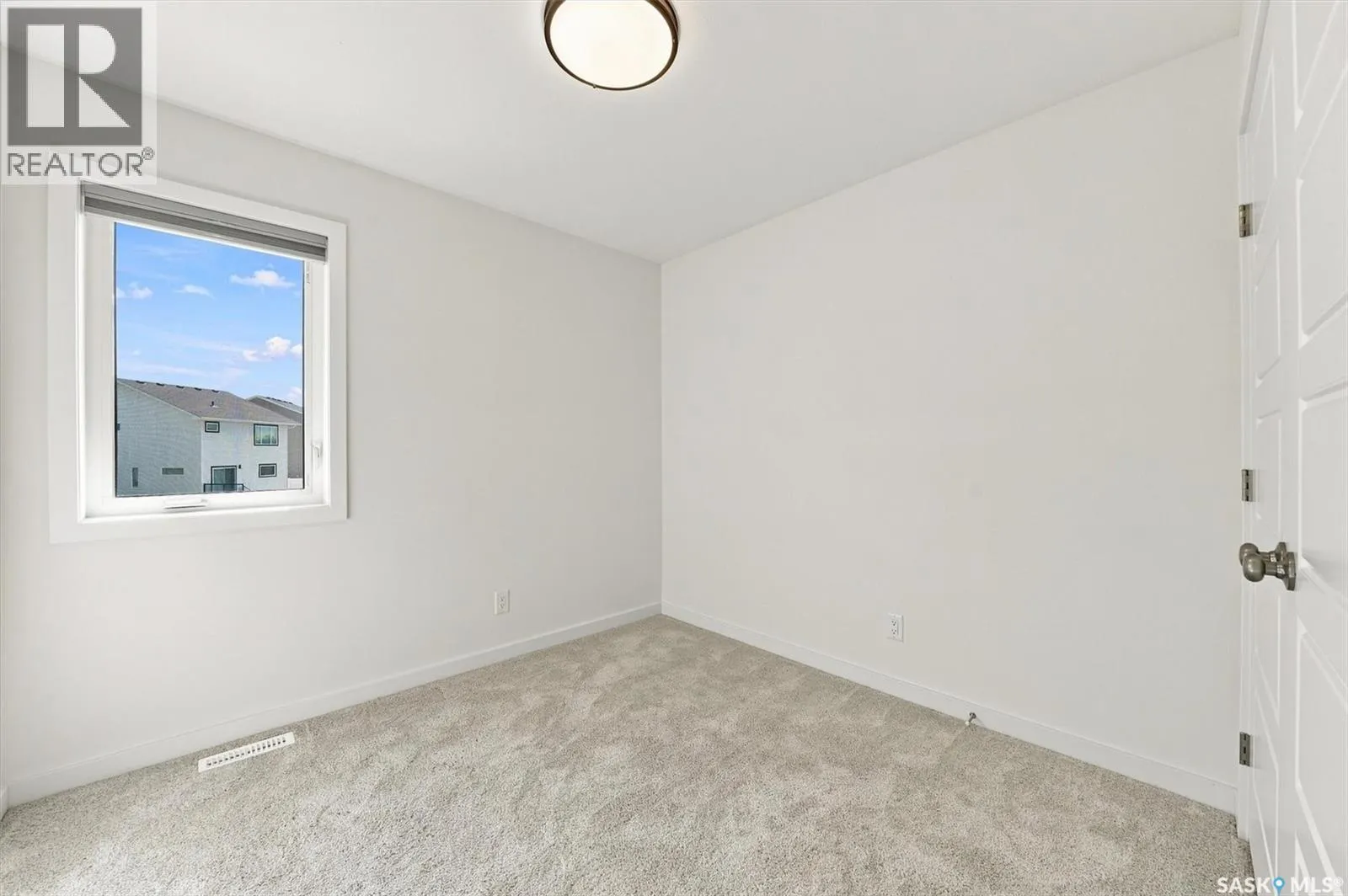1070 Brighton GATE